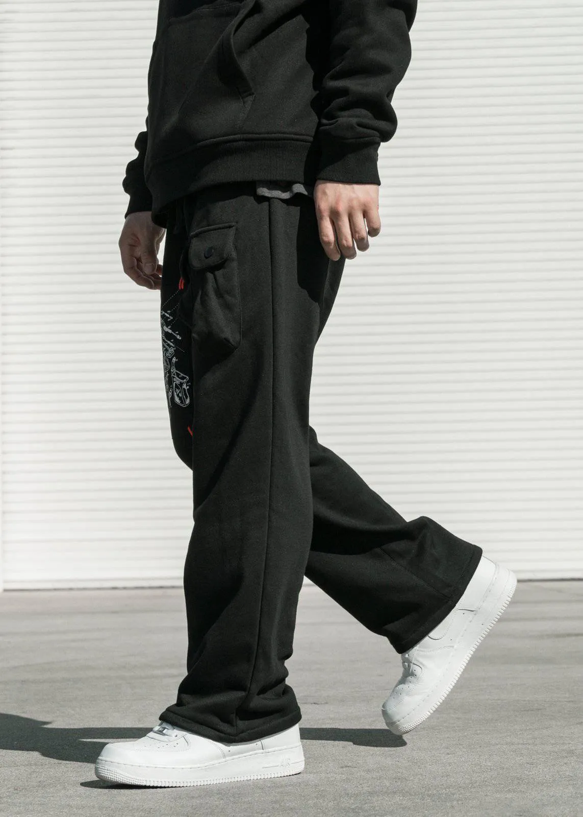 Konus Men's Wide Print Patch French Terry Sweatpants in Black