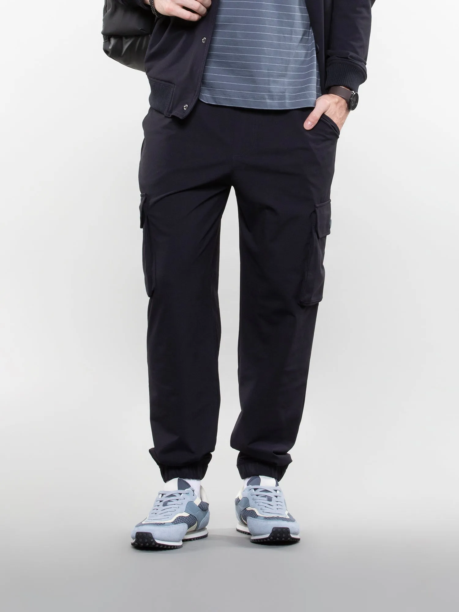 Six pocket cargo pants